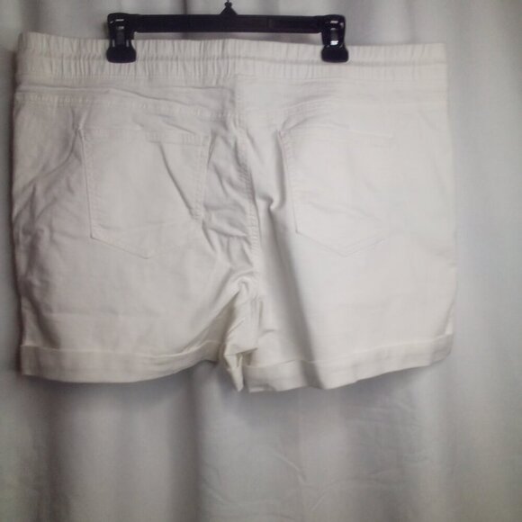 Time And Tru Shorts Women XXL 20 Relaxed Fit Cuff Hem White - Picture 4 of 15